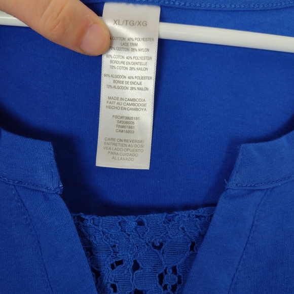 PRICE DROP Royal Blue Short Sleeve Tee with Lace Detail Size XL - Picture 3 of 8